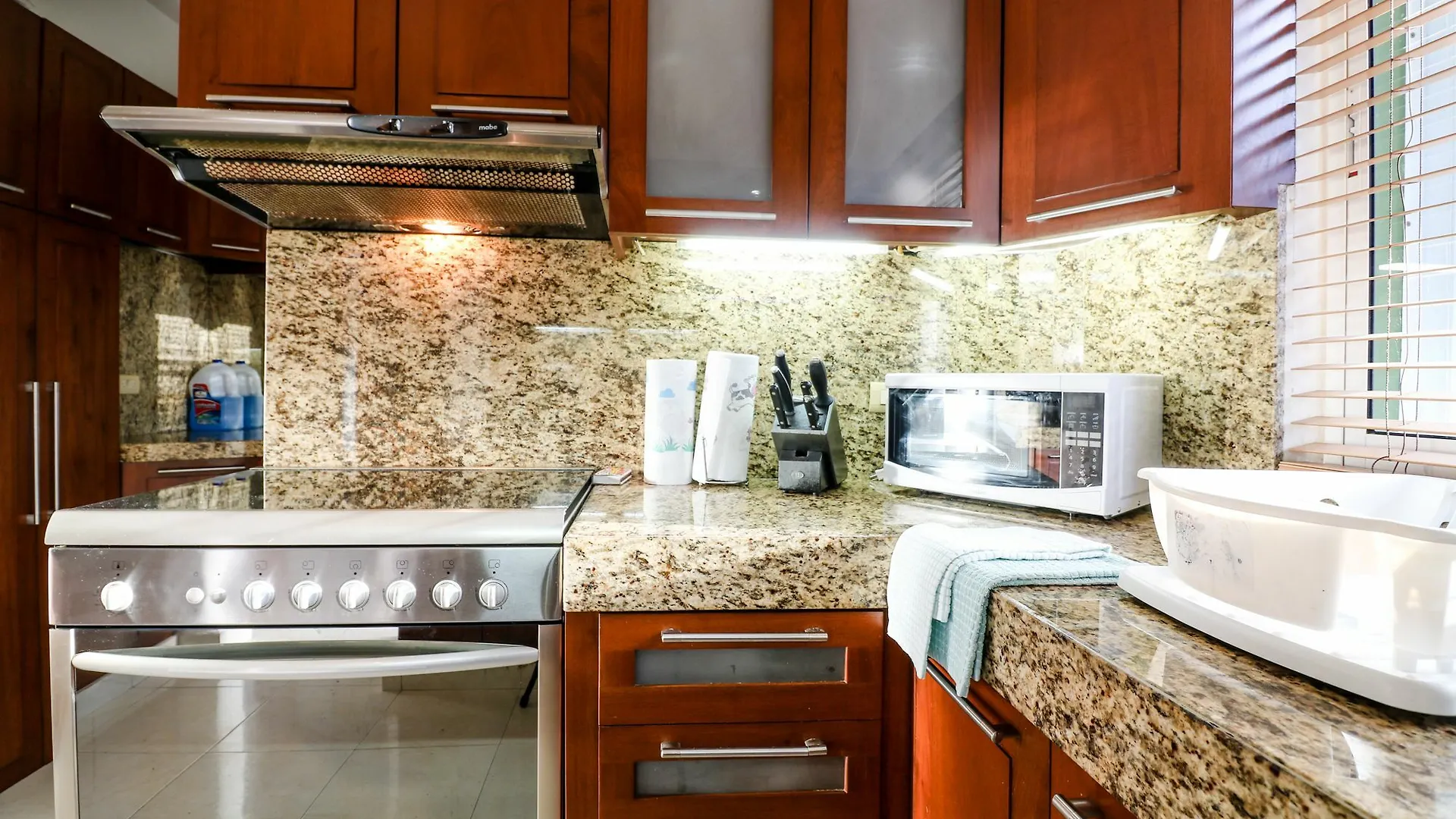Villa Mayamar A10 location
